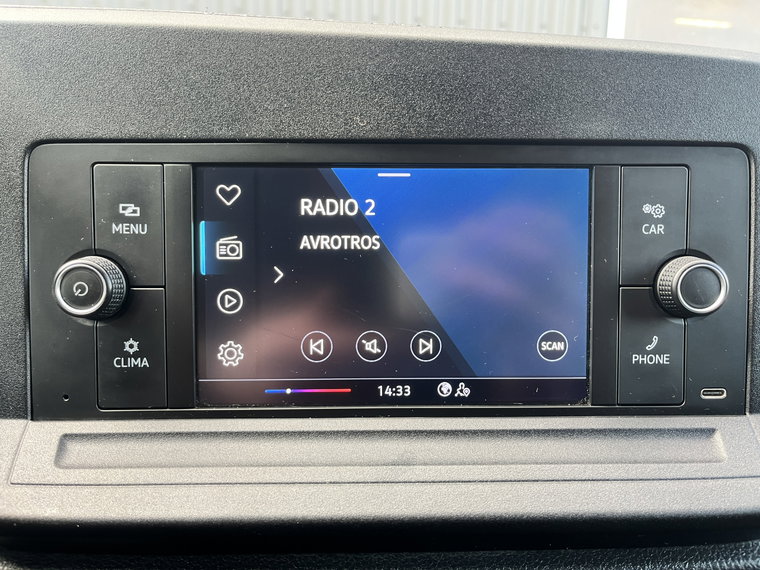 Vehicle Image 28