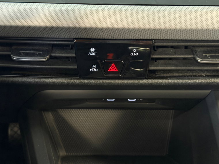 Vehicle Image 28