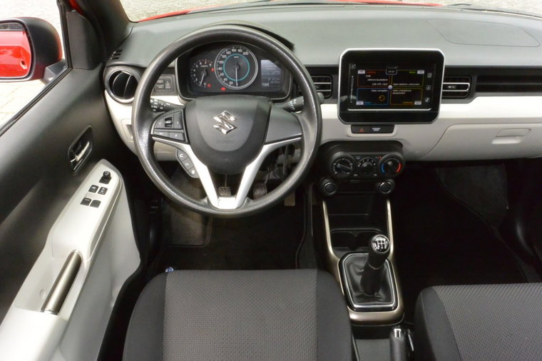Vehicle Image 17