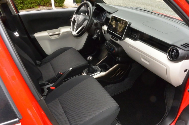 Vehicle Image 22