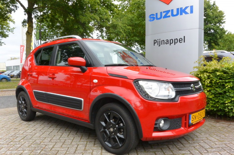 Vehicle Image 9
