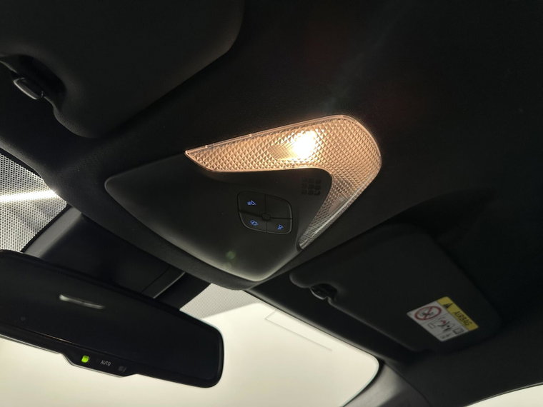 Vehicle Image 37