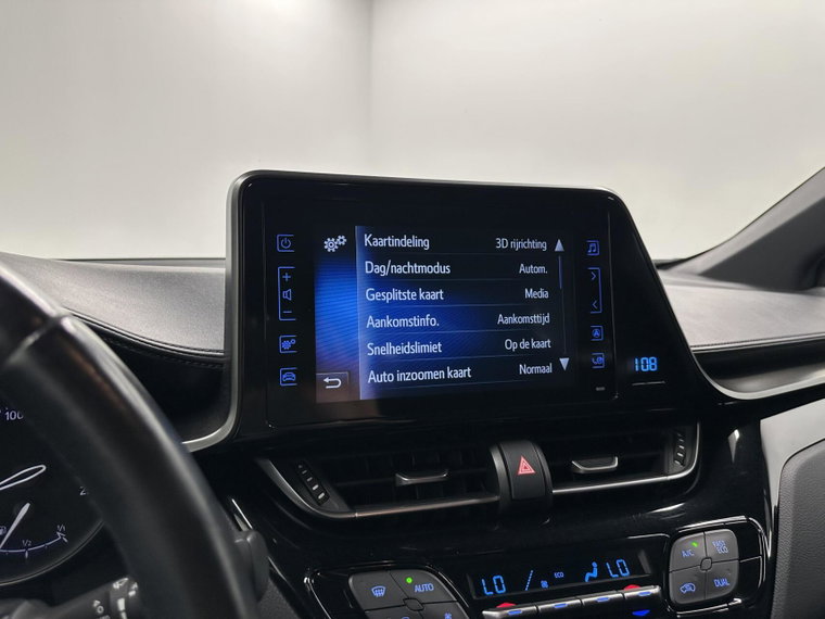 Vehicle Image 45
