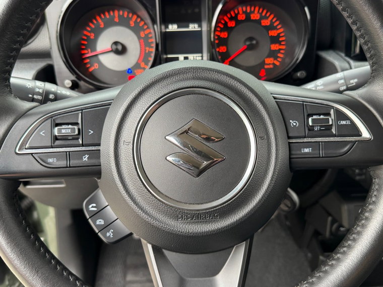 Vehicle Image 26
