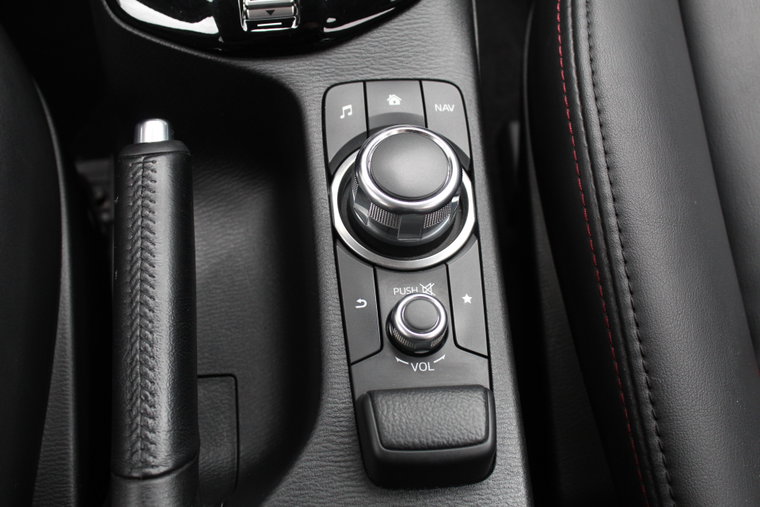 Vehicle Image 14