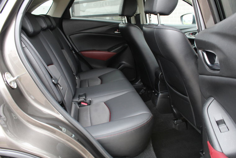 Vehicle Image 11