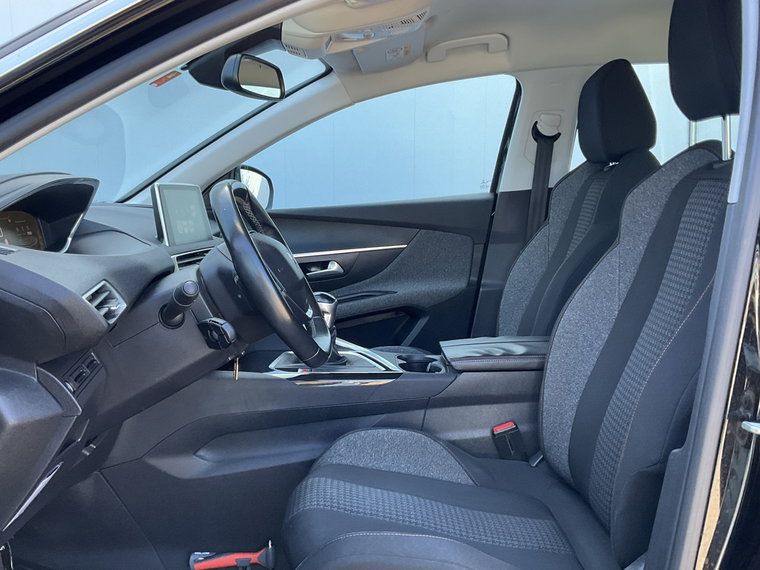 Vehicle Image 39