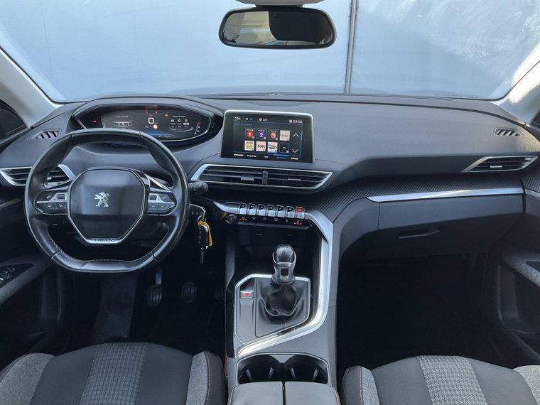 Vehicle Image 45