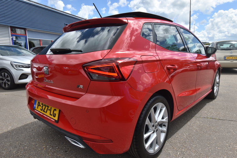 Vehicle Image 13
