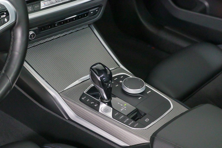 Vehicle Image 45