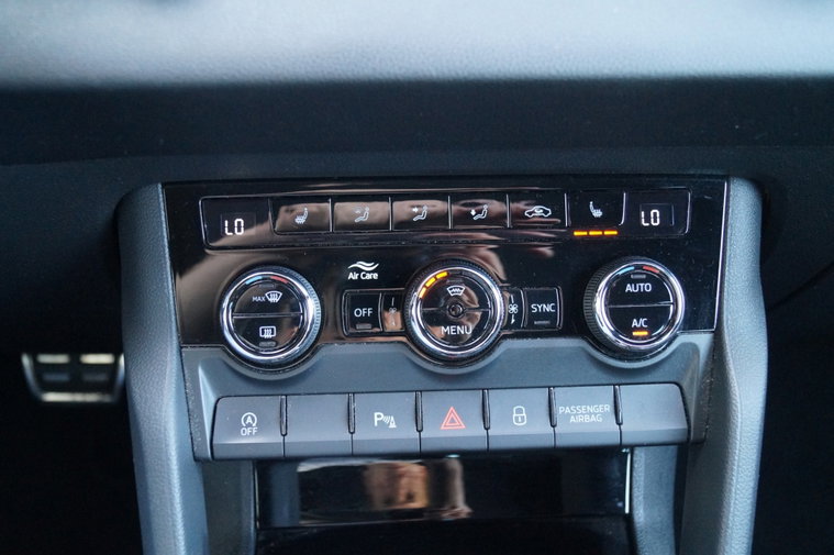 Vehicle Image 27
