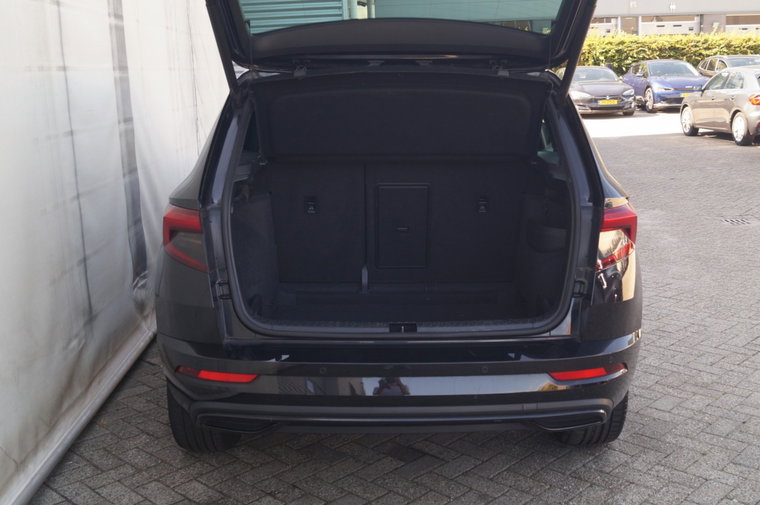 Vehicle Image 30