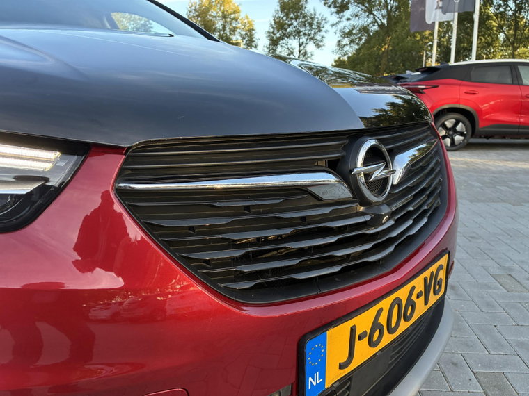 Vehicle Image 19