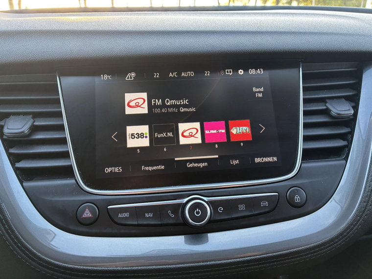 Vehicle Image 36