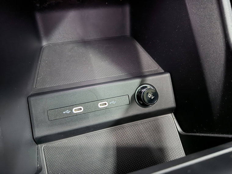 Vehicle Image 39