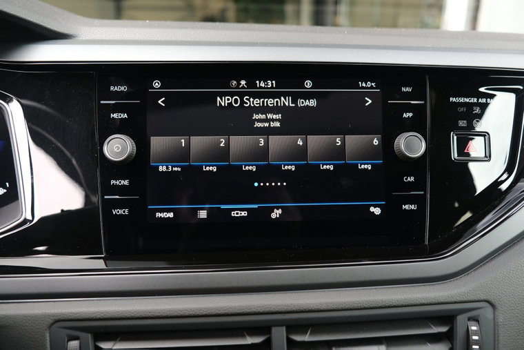 Vehicle Image 22