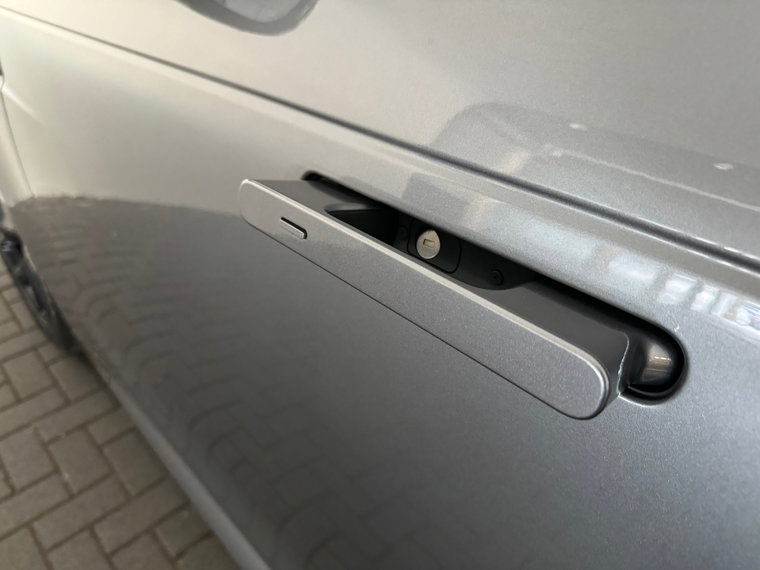 Vehicle Image 39
