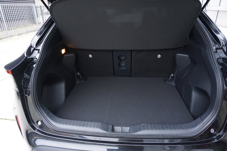 Vehicle Image 14