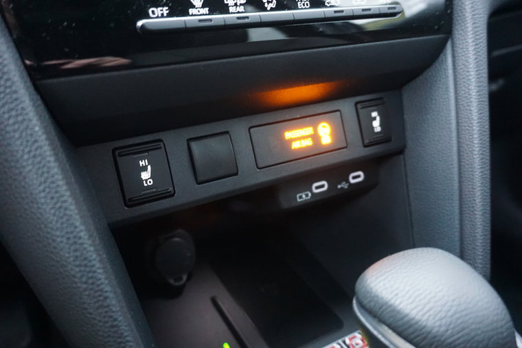 Vehicle Image 26