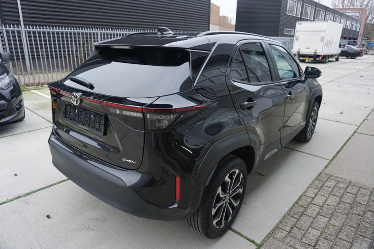 Vehicle Image 9