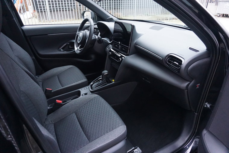 Vehicle Image 11