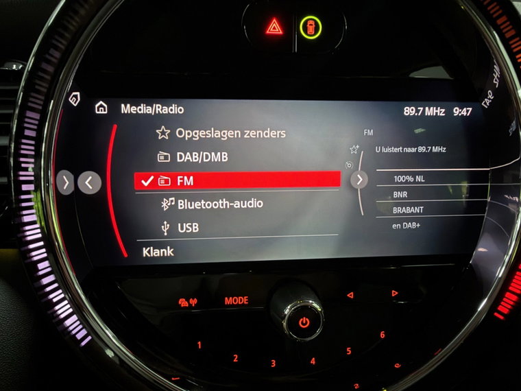 Vehicle Image 37