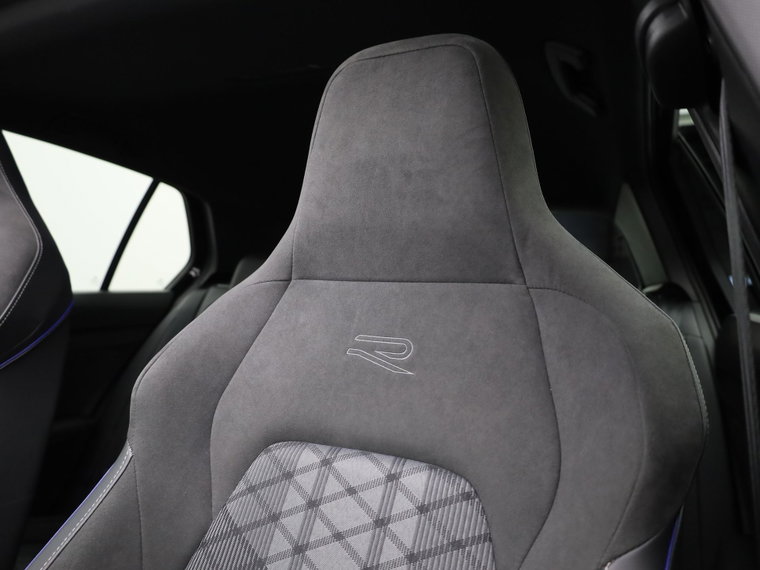 Vehicle Image 45