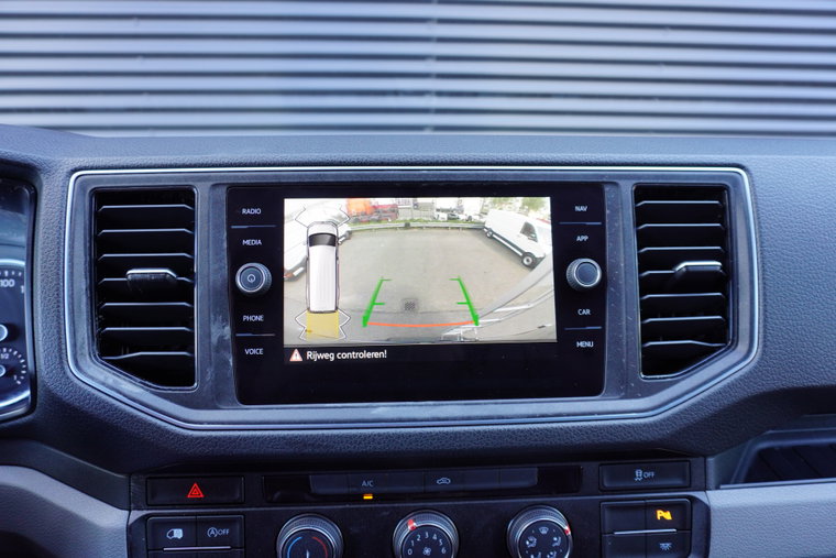 Vehicle Image 22