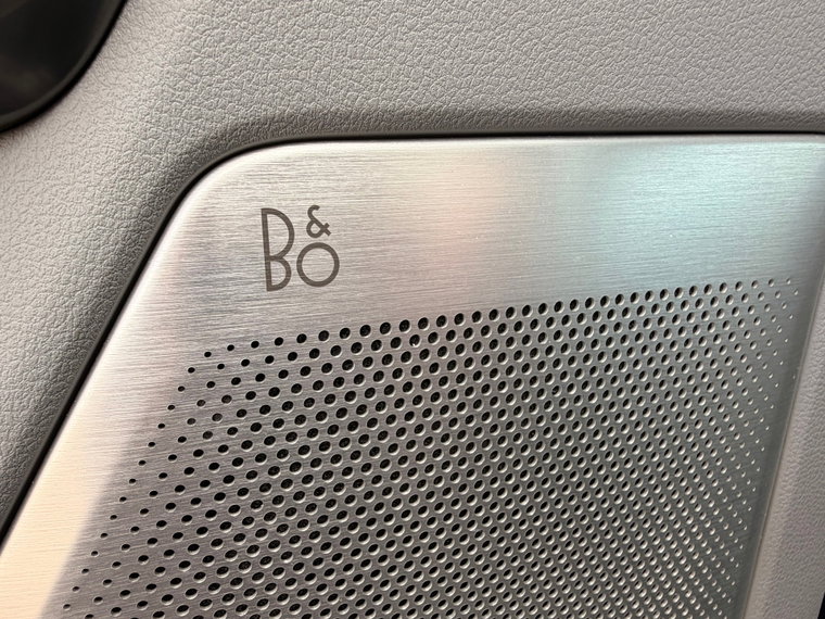Vehicle Image 48