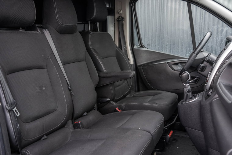 Vehicle Image 13