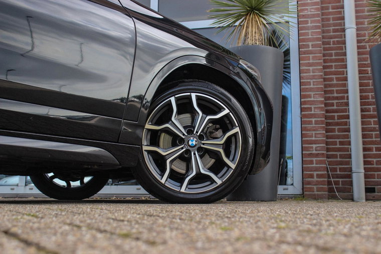 Vehicle Image 50