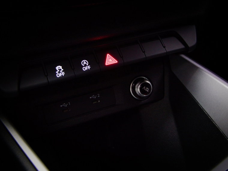 Vehicle Image 40