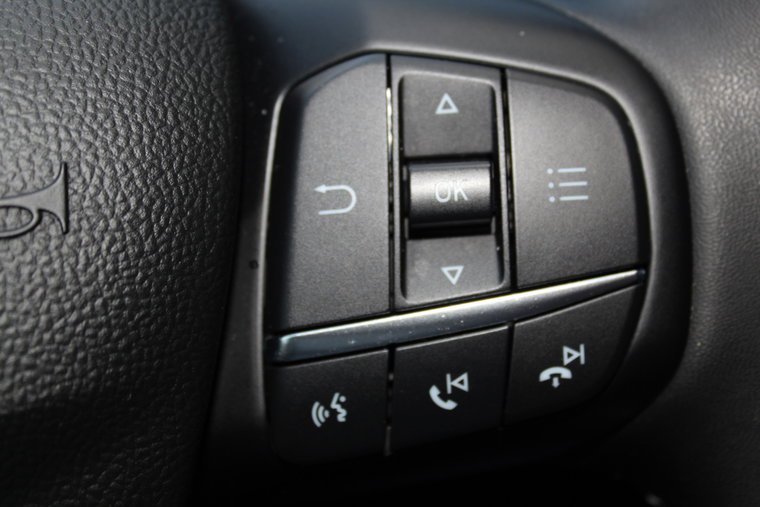 Vehicle Image 17
