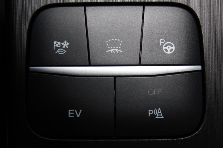 Vehicle Image 33