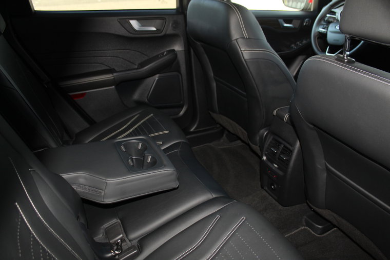 Vehicle Image 38