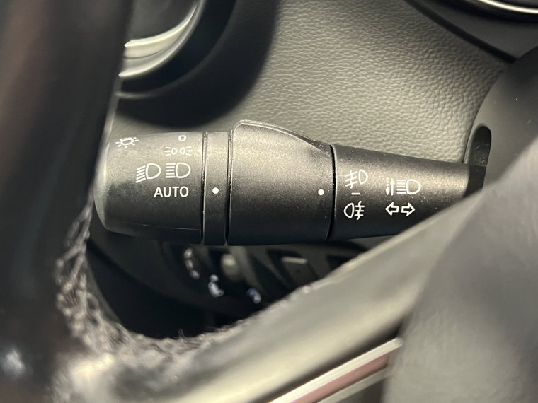 Vehicle Image 26