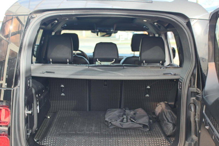 Vehicle Image 22