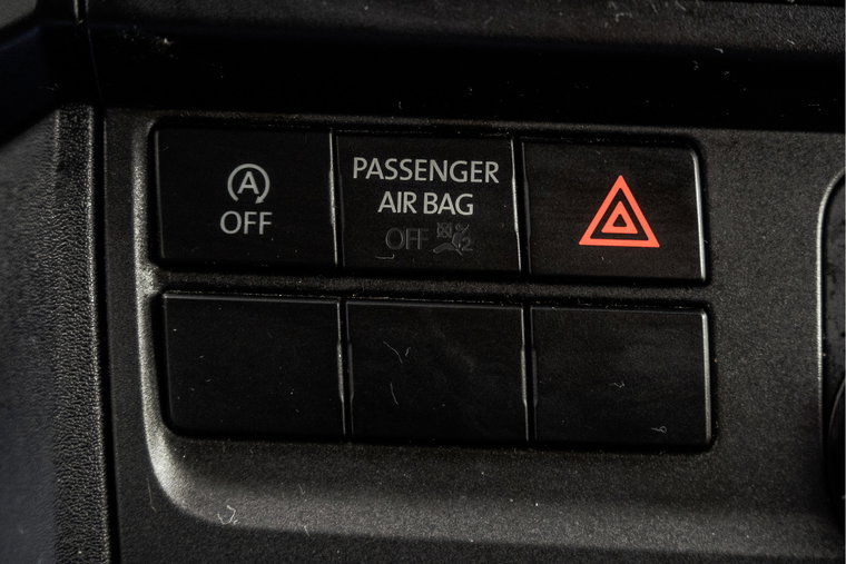 Vehicle Image 24