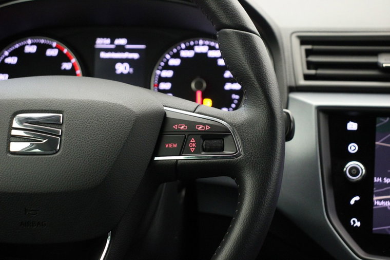 Vehicle Image 24