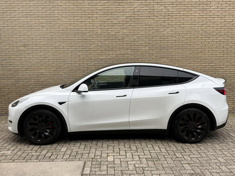 Vehicle Image 38