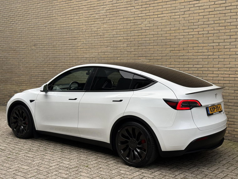 Vehicle Image 40
