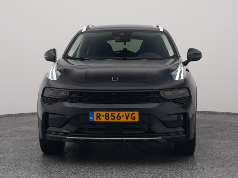 Vehicle Image 9