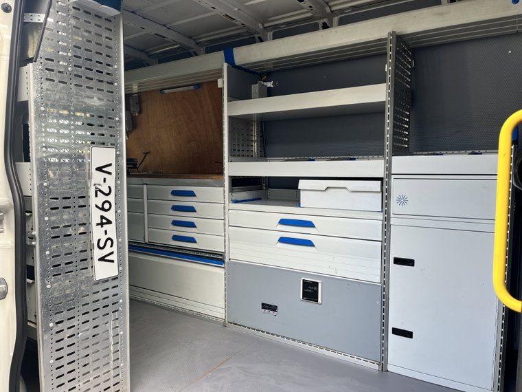 Vehicle Image 31