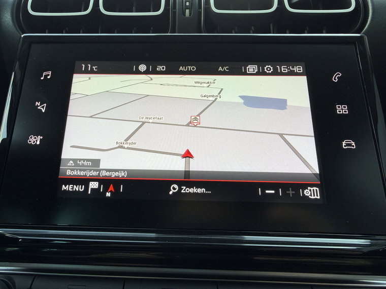 Vehicle Image 18