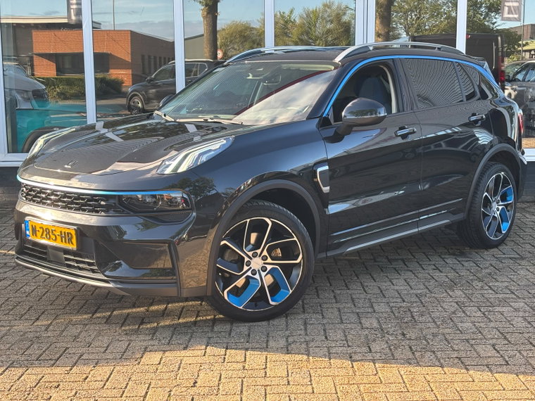 Vehicle Image 11