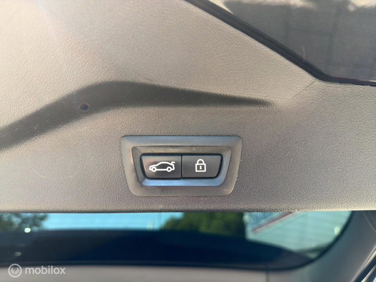 Vehicle Image 34