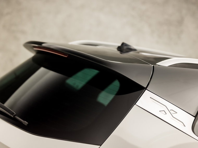 Vehicle Image 31