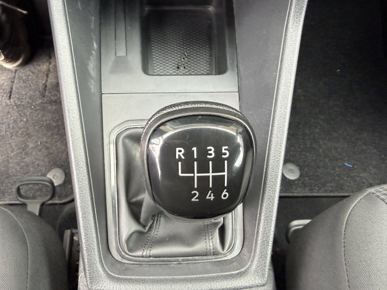 Vehicle Image 39