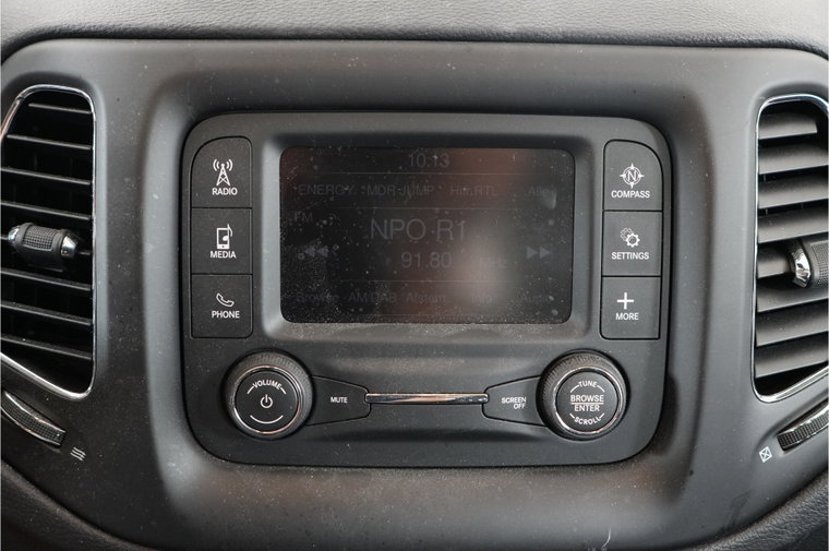 Vehicle Image 23