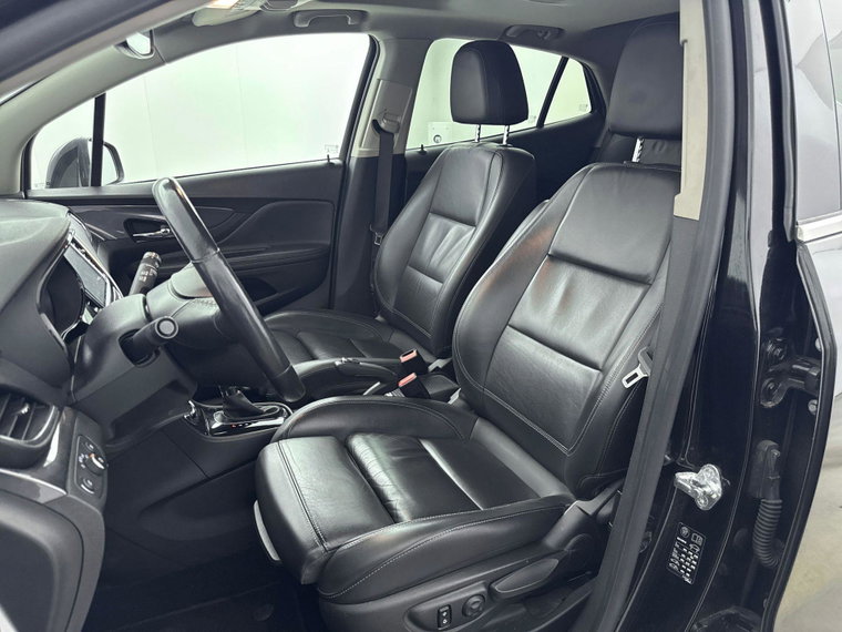 Vehicle Image 30